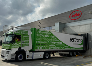 Camión 100% eléctrico de Henkel y Sertrans