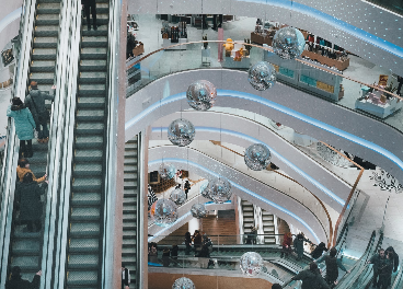 Interior de un centro comercial